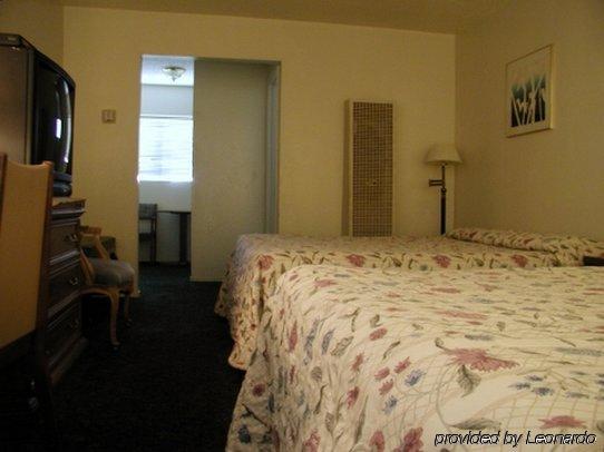 סאות' לייק טאהו Cedar Inn & Suites חדר תמונה