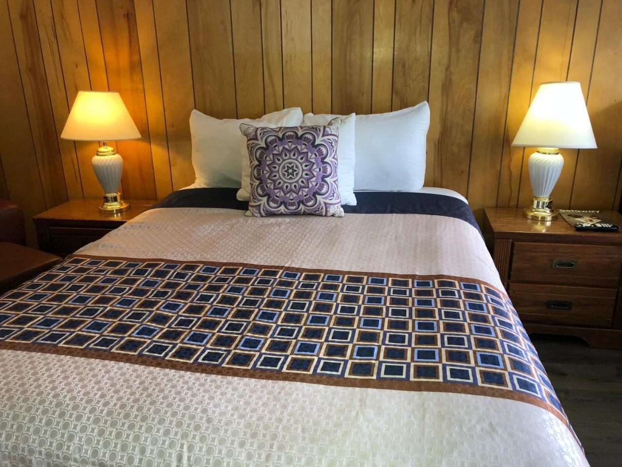 סאות' לייק טאהו Cedar Inn & Suites מראה חיצוני תמונה